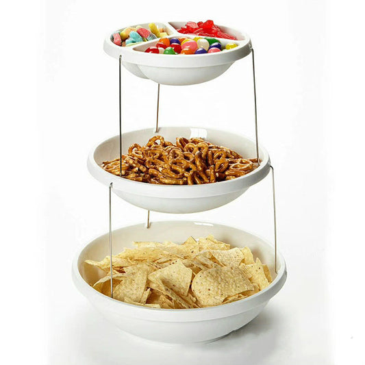 The collapsible bowls consist of three tiers. The top bowl has three sections and is ideal to store snacks and candies. 