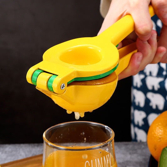 The lemon and lime juicer will help you in squeezing many citrus fruits in a short time