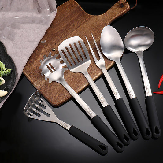 This set of 6 essential kitchen utensils will become your go to kitchen tools